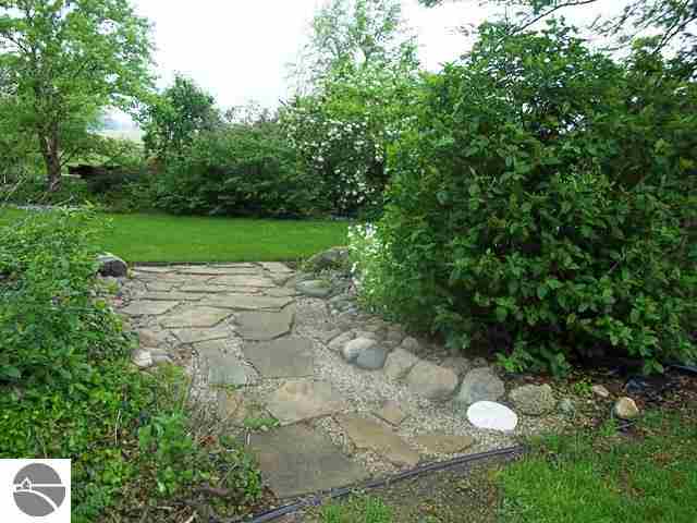 1800 West Redstone Road Breckenridge, MI 48615 - Photo 19 of 49 1746480-18.JPG