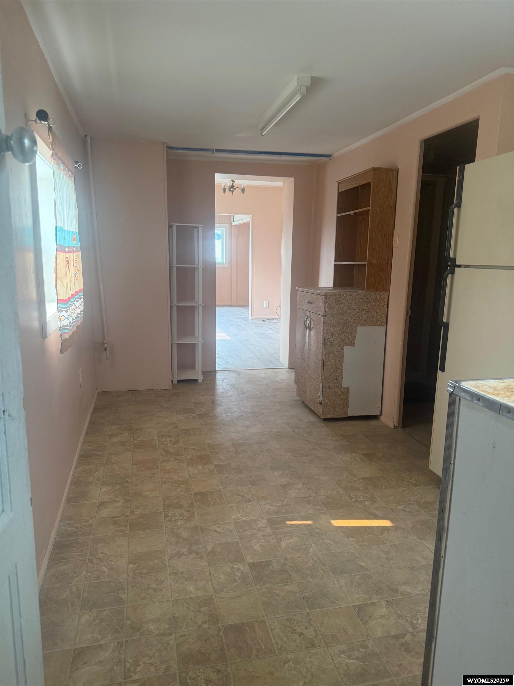 527 West Hugus Street Rawlins, WY 82301 - Photo 9 of 9