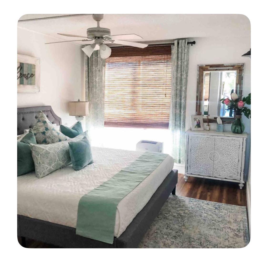 120 Hui Rd F, Unit B5 Lahaina, HI 96761 - Photo 8 of 17 a bedroom with a bed window and couch