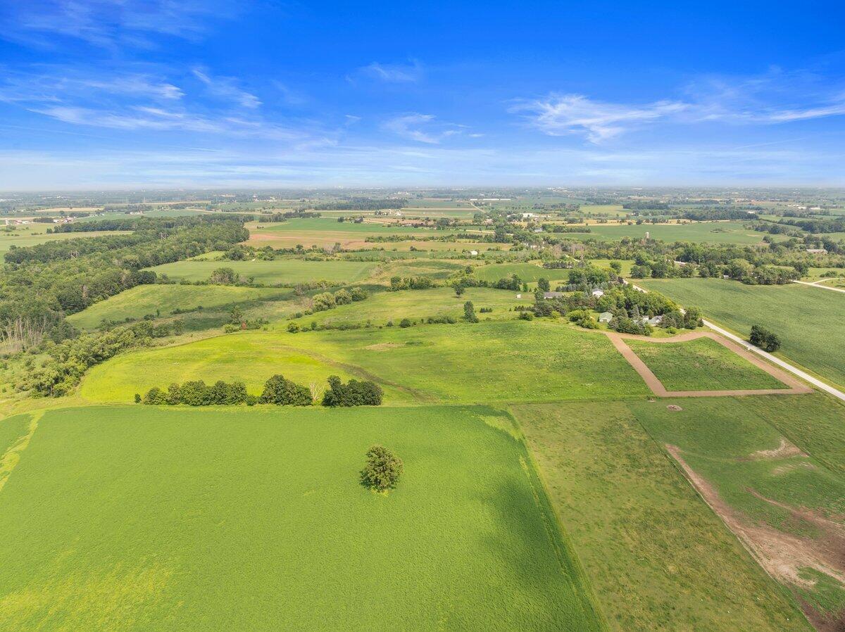 Lt0 County Road North Lyndon, WI 53093 - Photo 7 of 17 Property Overview