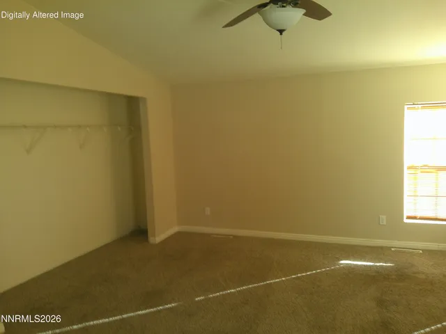 a house view with backyard space