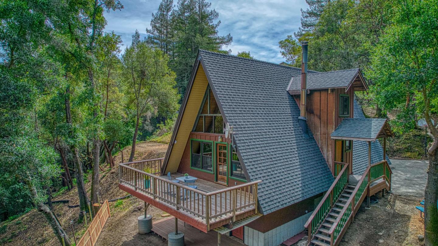 525 Bohnen Road Santa Cruz, CA 95065 - Photo 2 of 29 an aerial view of a house with balcony and trees
