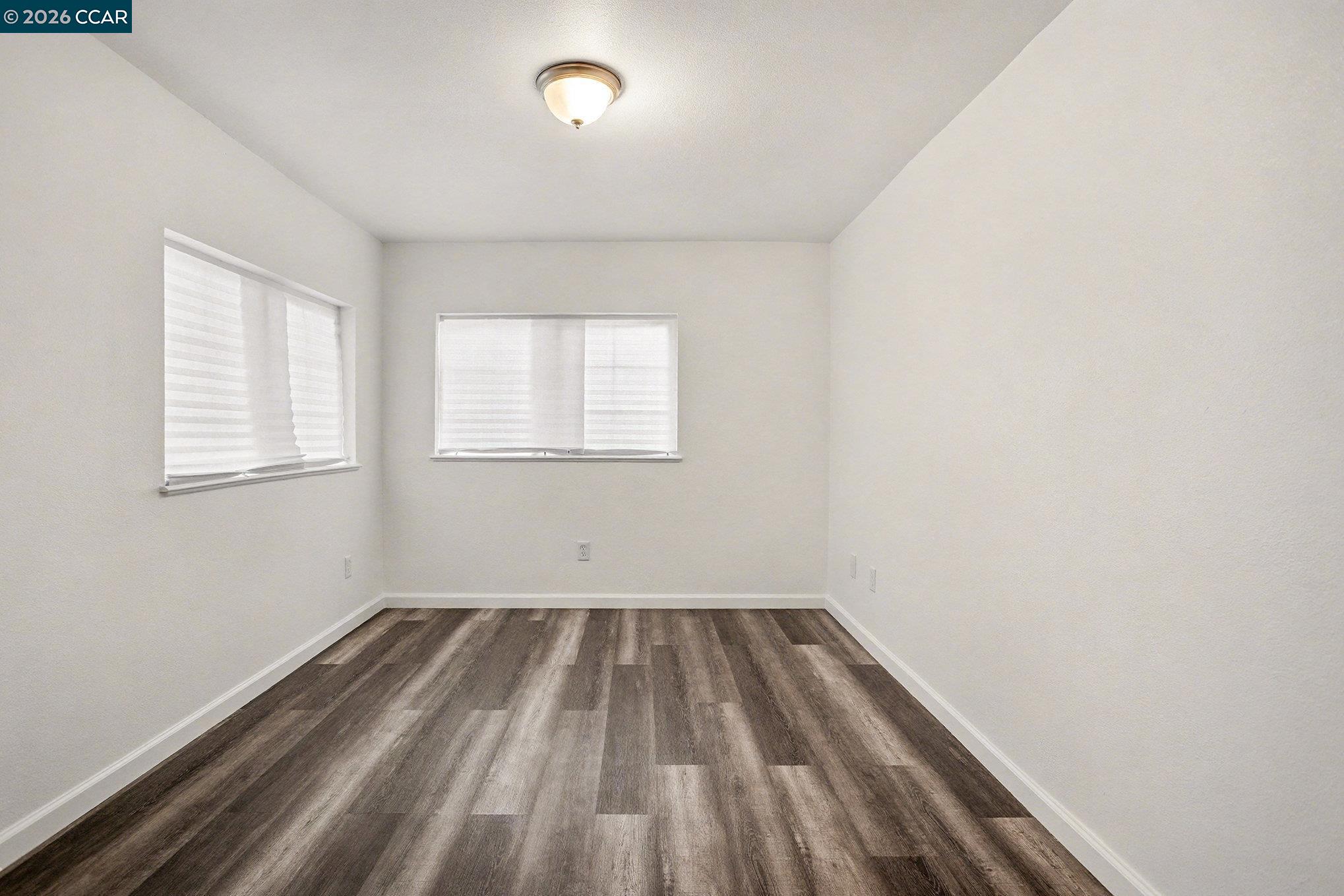 4041-4047 Ellis Road Martinez, CA 94553 - Photo 8 of 20 an empty room with a window