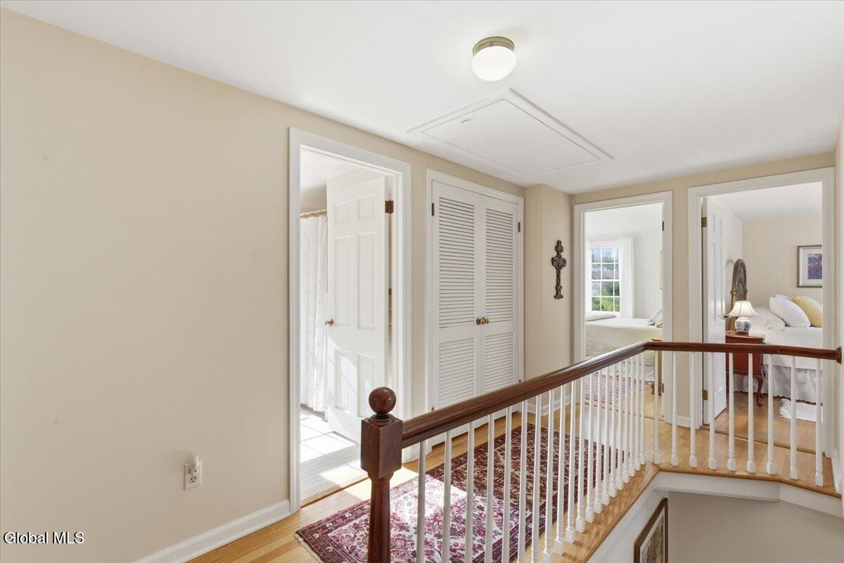 27 Wexford Road Bethlehem, NY 12054 - Photo 23 of 79 14-007_MW2_3855