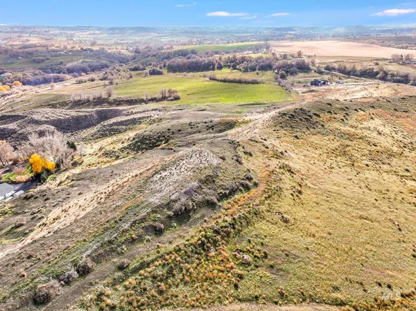 $78,000 | 4504 Snake River Mesa Road, Buhl, ID 83316