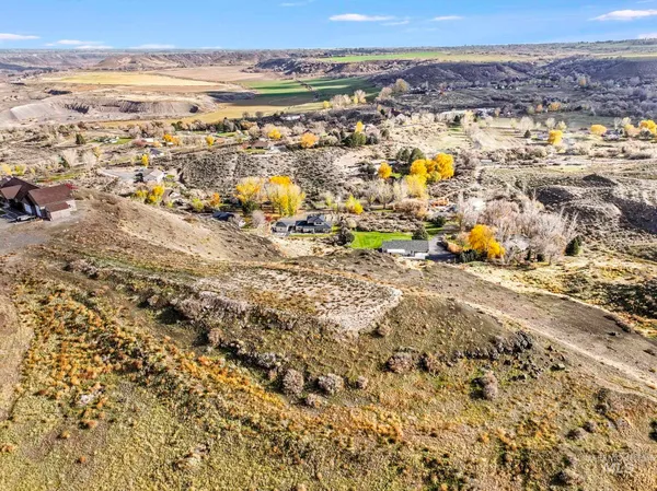 $78,000 | 4504 Snake River Mesa Road, Buhl, ID 83316