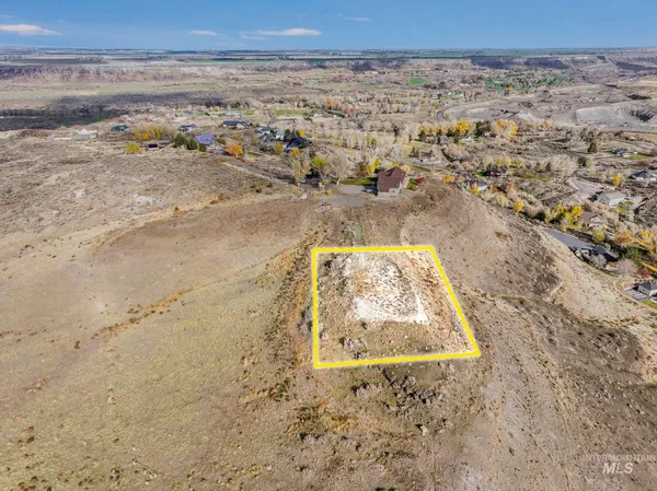 $78,000 | 4504 Snake River Mesa Road, Buhl, ID 83316