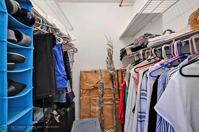 $349,900 | 400 North Riverside Drive, Unit 404, Pompano Beach, FL 33062