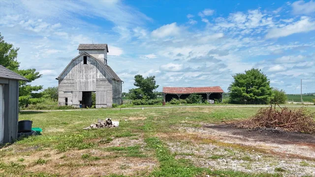 $203,000 | 10714 County Road 3300 East, Arrowsmith, IL 61722