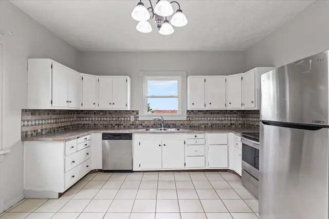 $203,000 | 10714 County Road 3300 East, Arrowsmith, IL 61722