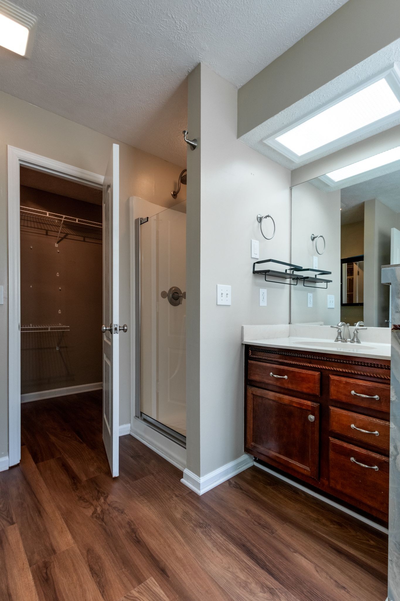 807 Judson Close Murfreesboro, TN 37130 - Photo 16 of 31 a bathroom with a sink and a mirror