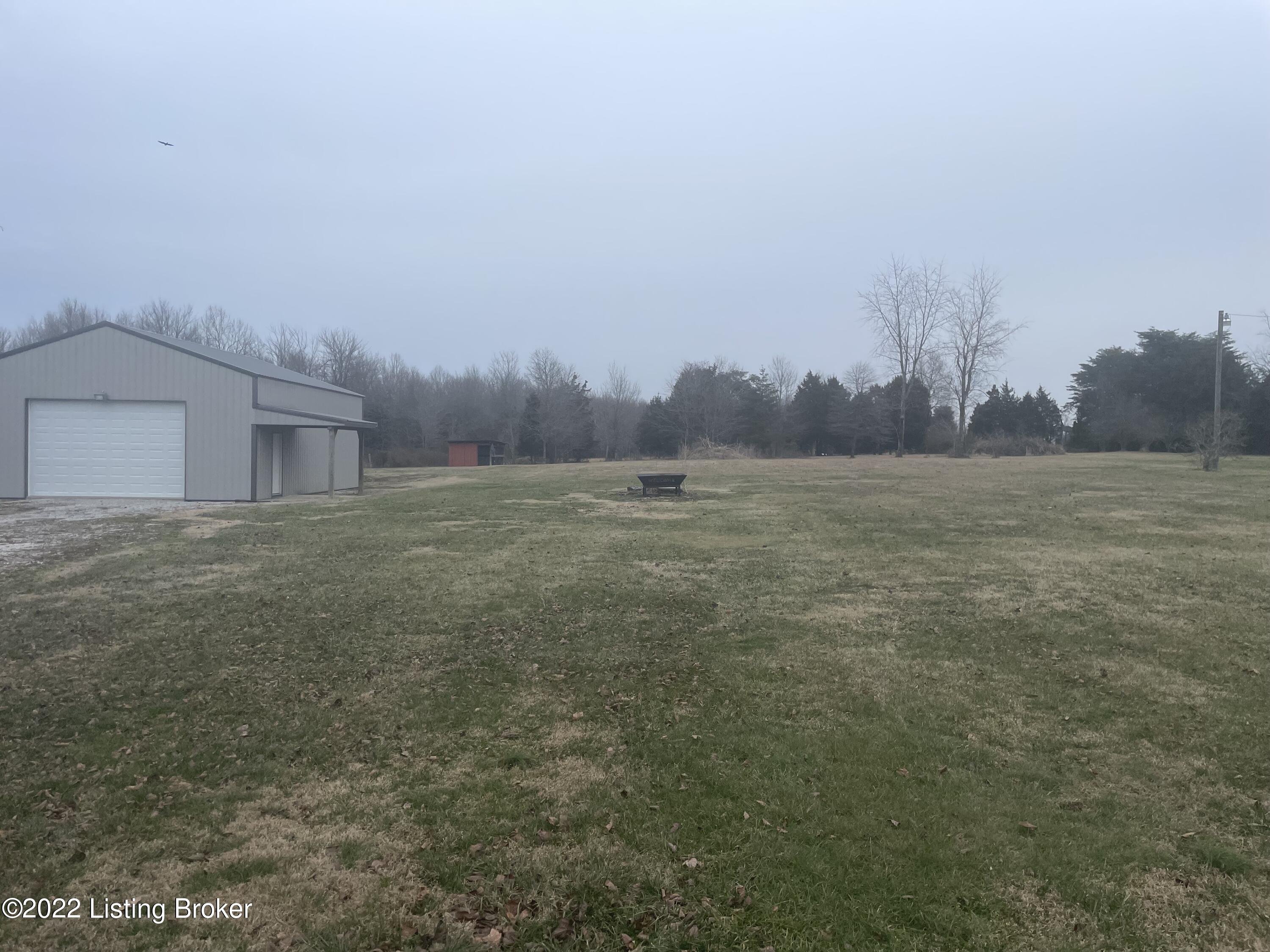 2196 Middle Creek Road Elizabethtown, KY 42701 - Photo 6 of 29 IMG_3636