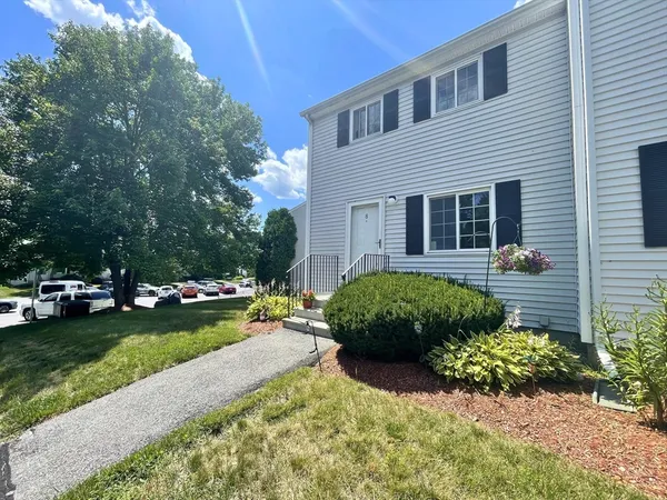 $310,000 | 18 Westford Road, Unit 8, Ayer, MA 01432