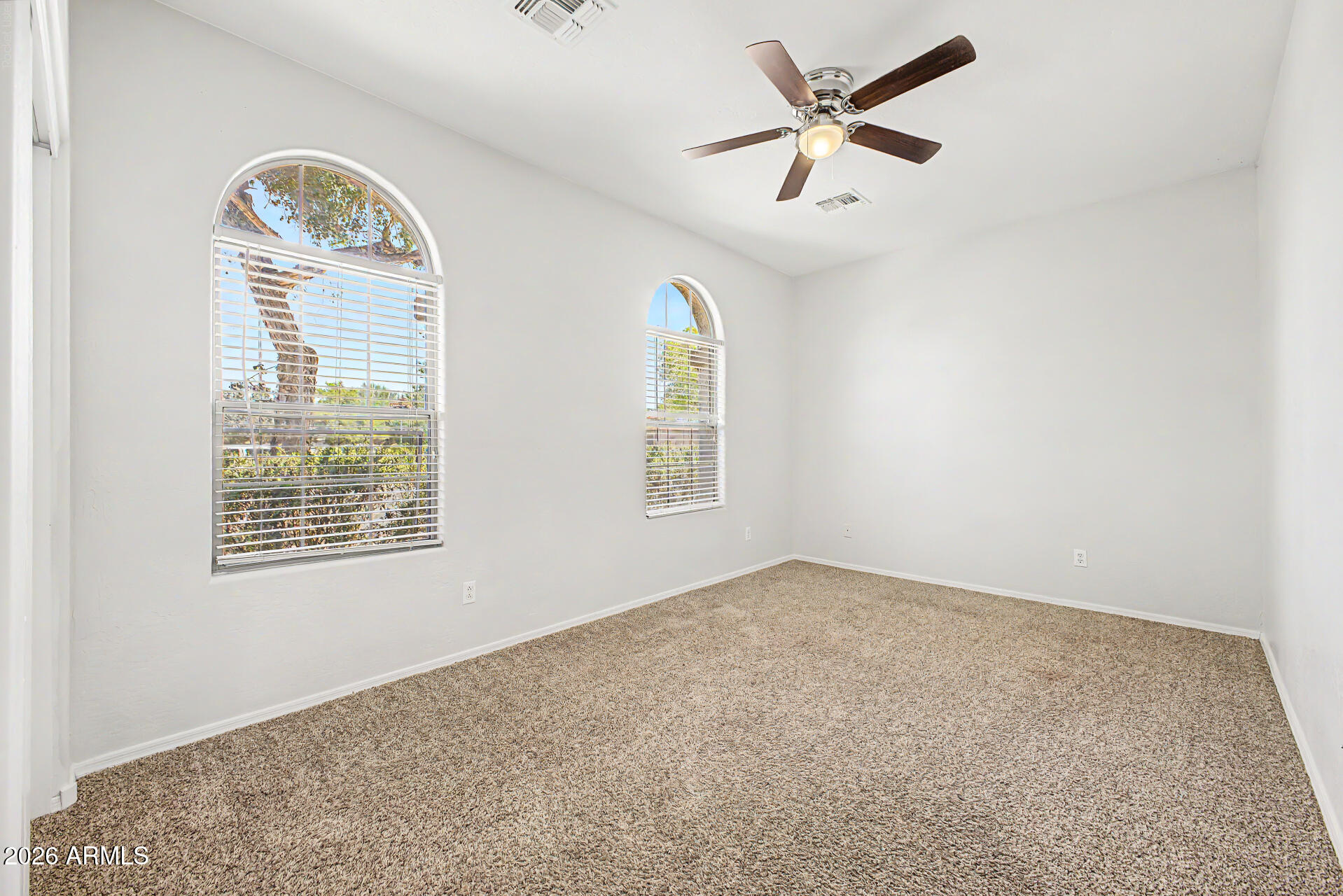 13627 West Calavar Road Surprise, AZ 85379 - Photo 10 of 32 20 - Calavar