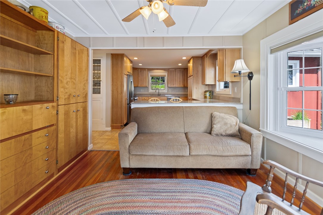 2571 West Lake Road Penn Yan, NY 14527 - Photo 14 of 43