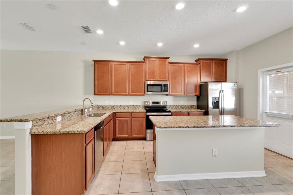5636 Water Rose Road Winter Garden, FL 34787 - Photo 8 of 43