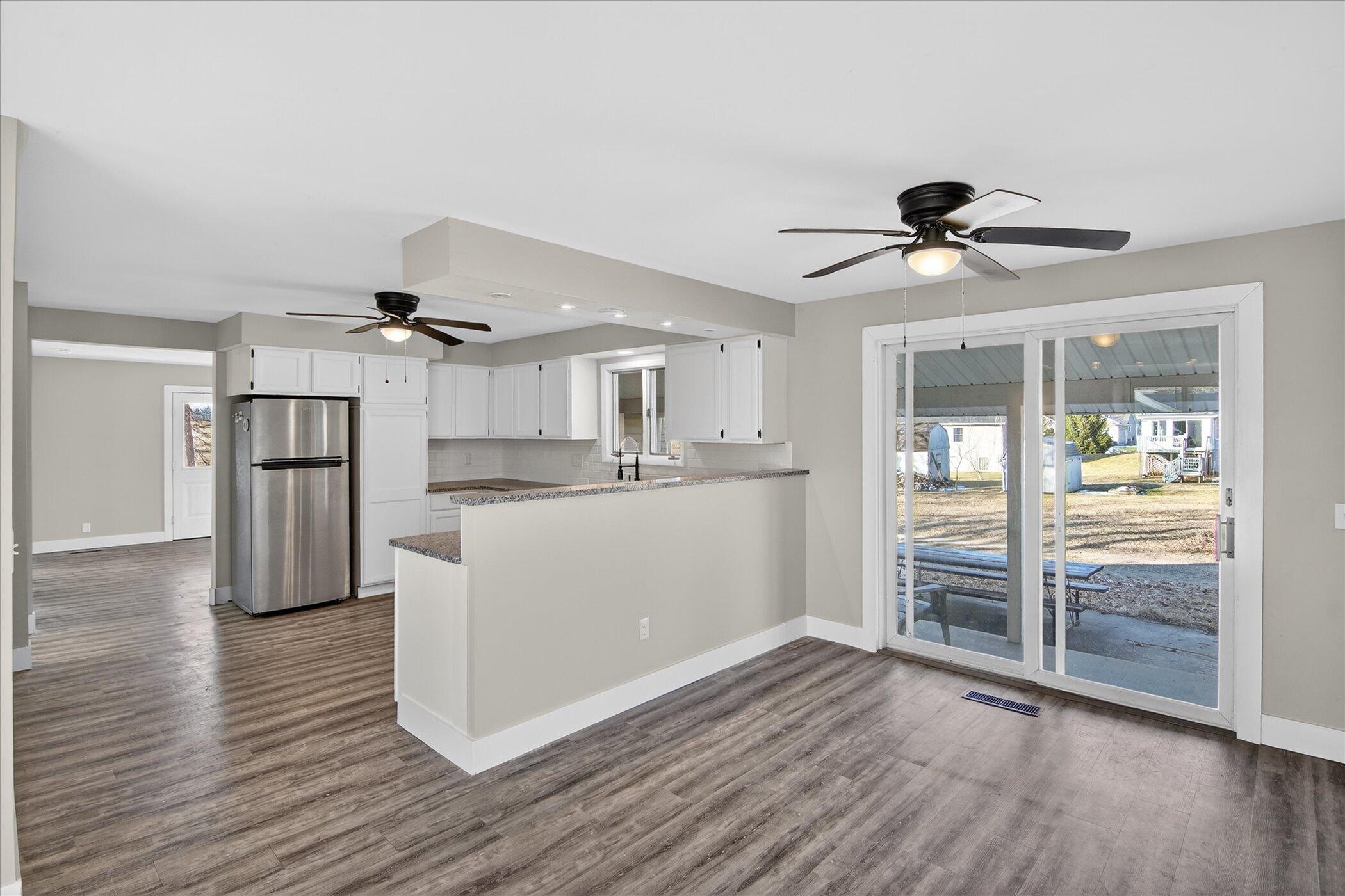 9758 Slee Road Onsted, MI 49265 - Photo 20 of 49 25-9758-Slee-Rd-Onsted-MI-49265-WindowSt