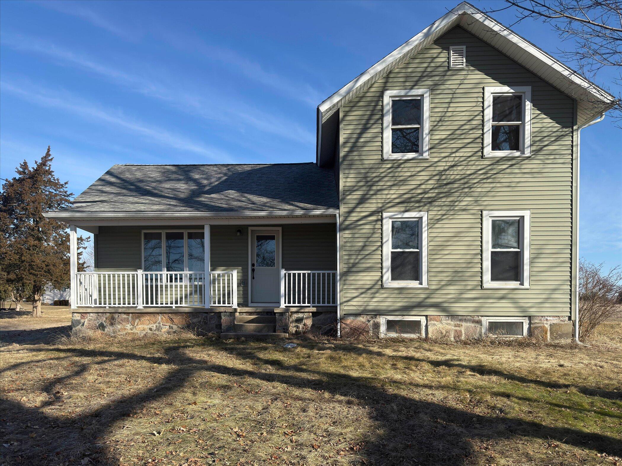 9758 Slee Road Onsted, MI 49265 - Photo 2 of 49 04-9758-Slee-Rd-Onsted-MI-49265-WindowSt