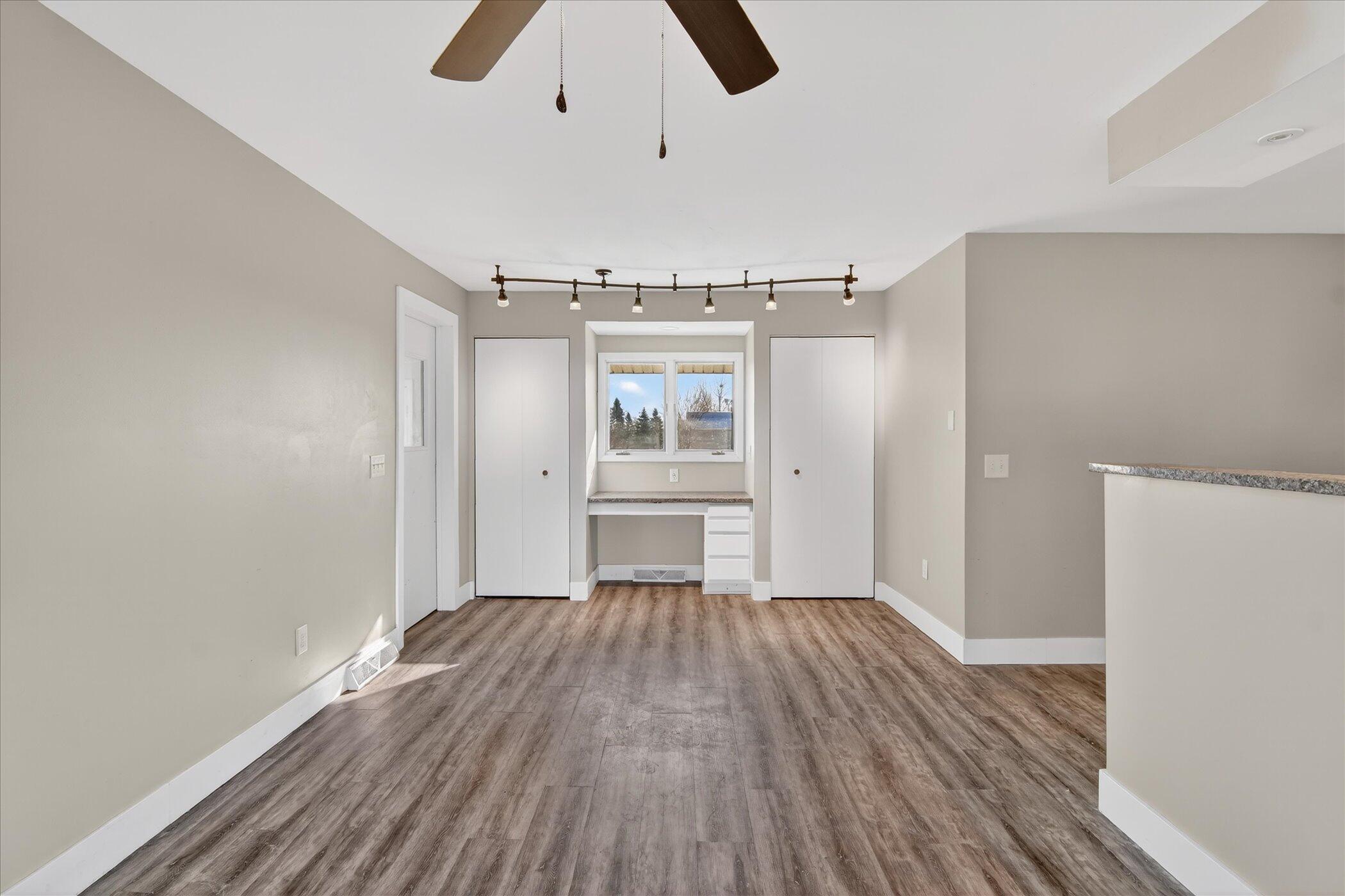 9758 Slee Road Onsted, MI 49265 - Photo 22 of 49 27-9758-Slee-Rd-Onsted-MI-49265-WindowSt