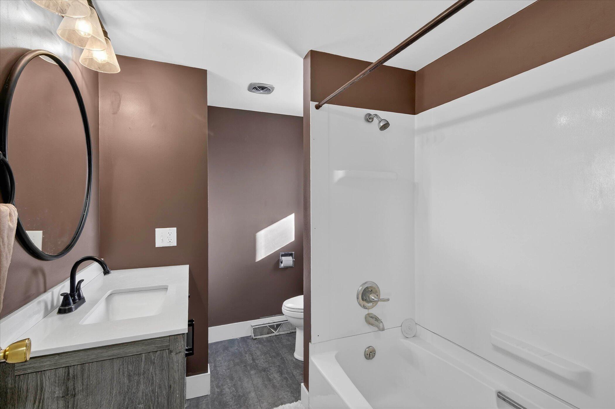 9758 Slee Road Onsted, MI 49265 - Photo 25 of 49 18-9758-Slee-Rd-Onsted-MI-49265-WindowSt