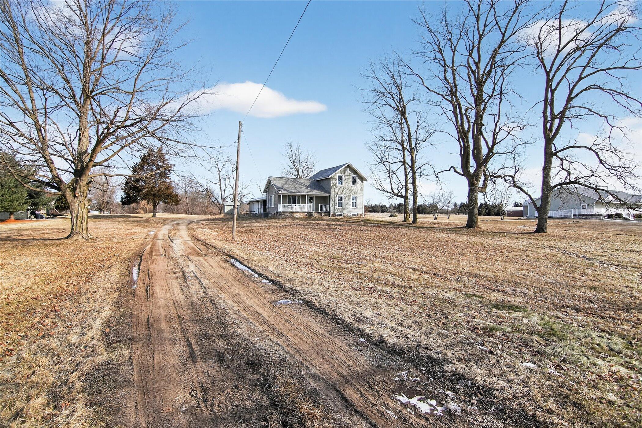 9758 Slee Road Onsted, MI 49265 - Photo 5 of 49 06-9758-Slee-Rd-Onsted-MI-49265-WindowSt