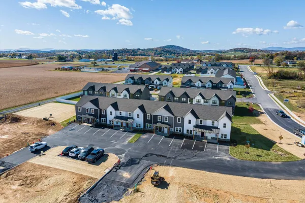 $299,900 | 5 Barnyard Circle, Bridgewater, VA 22812