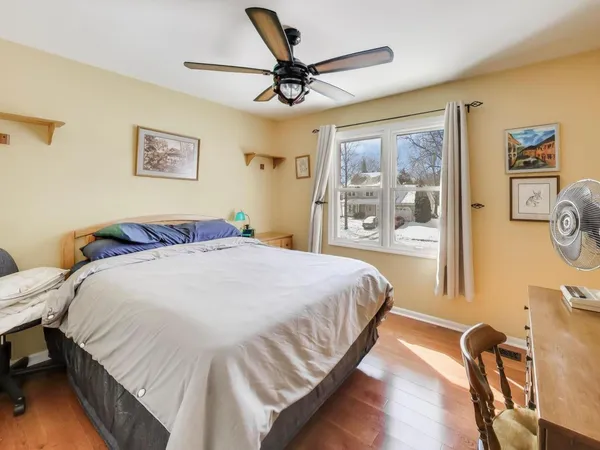 $399,000 | 210 Foxmoor Road, Fox River Grove, IL 60021