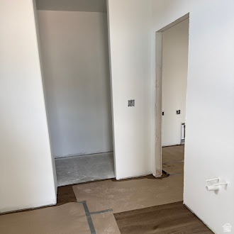 4957 North 970th East Enoch, UT 84721 - Photo 8 of 10 View of hall