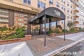 700 Shore Road, Unit 2O Long Beach, NY 11561 - Photo 1 of 1 Gallery Image 1