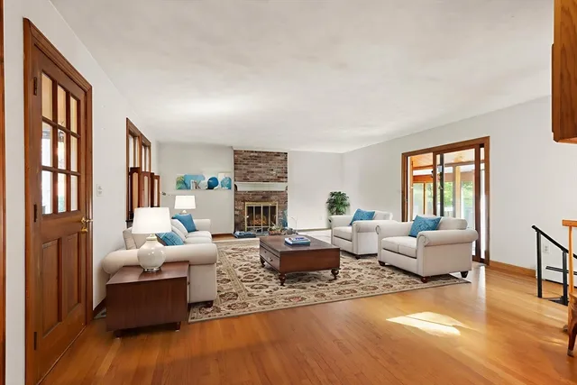 $675,000 | 214 Graniteville Road, Chelmsford, MA 01824