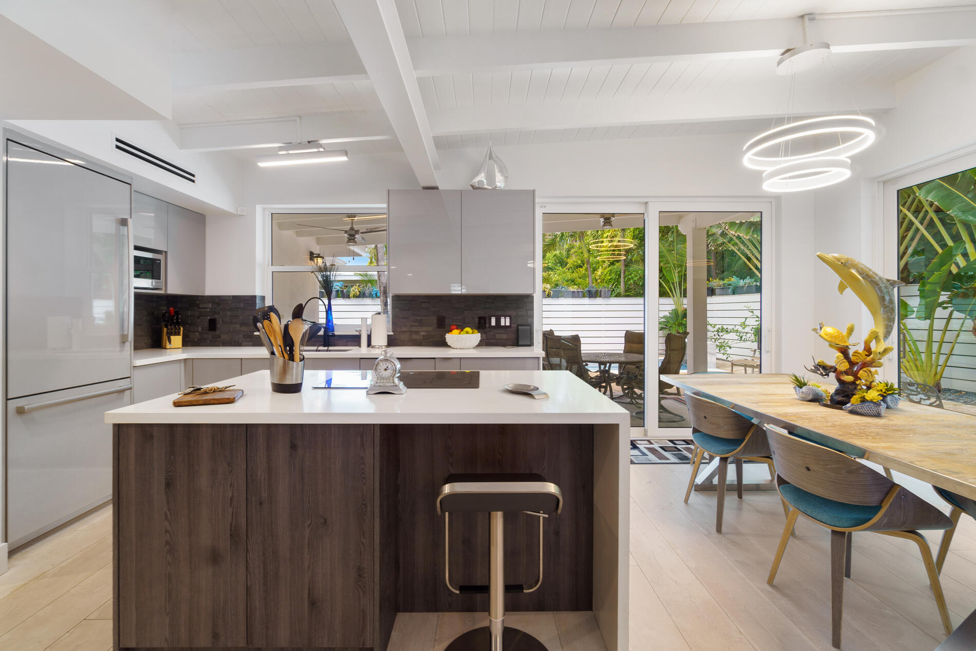 5691 David Lane Ocean Ridge, FL 33435 - Photo 15 of 40 Kitchen Dining