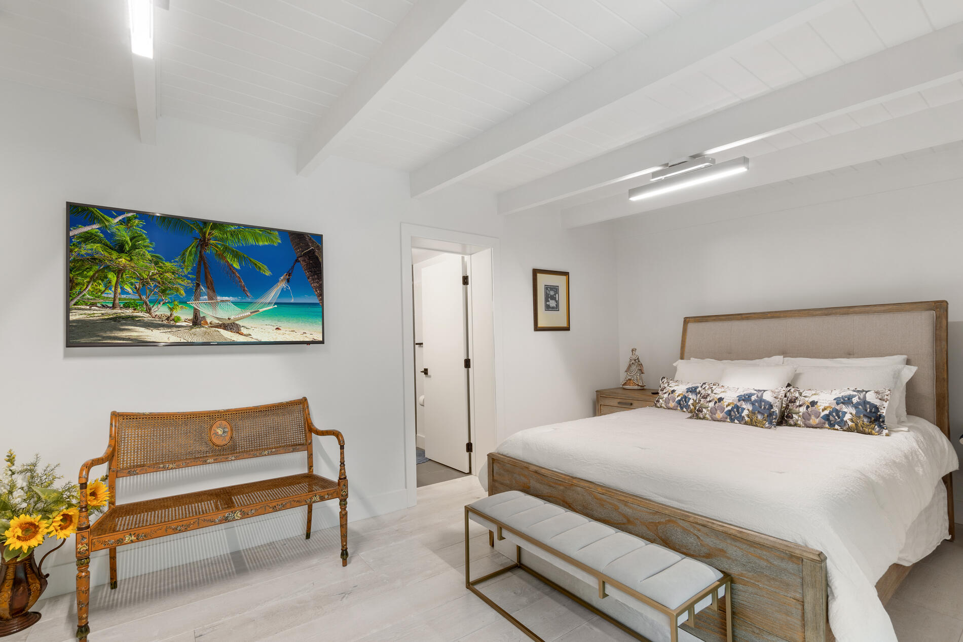 5691 David Lane Ocean Ridge, FL 33435 - Photo 26 of 40 Guest Bedroom