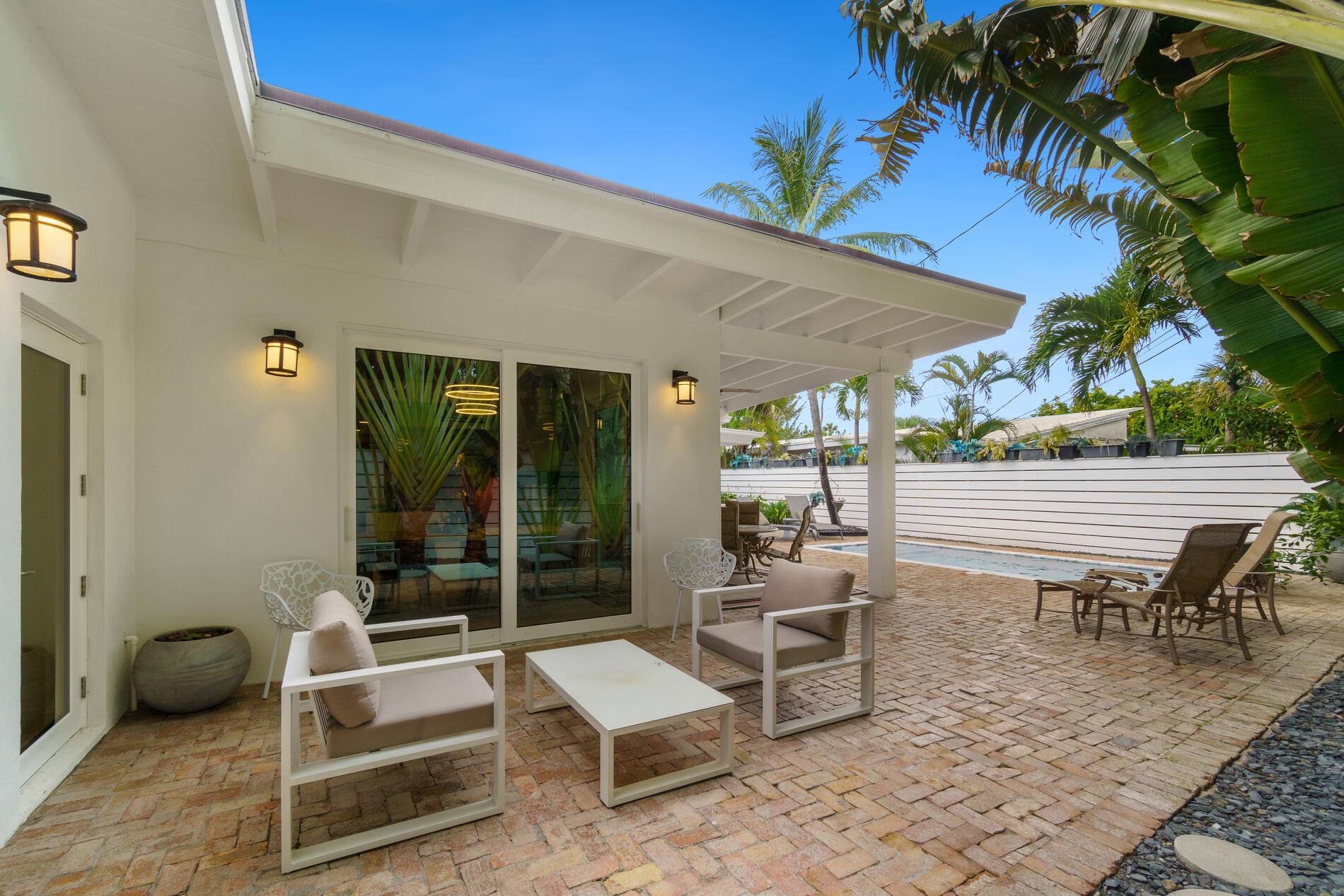 5691 David Lane Ocean Ridge, FL 33435 - Photo 37 of 40 Side Patio