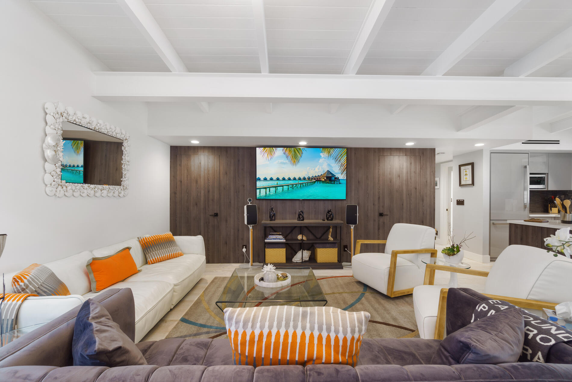 5691 David Lane Ocean Ridge, FL 33435 - Photo 9 of 40 Living Room