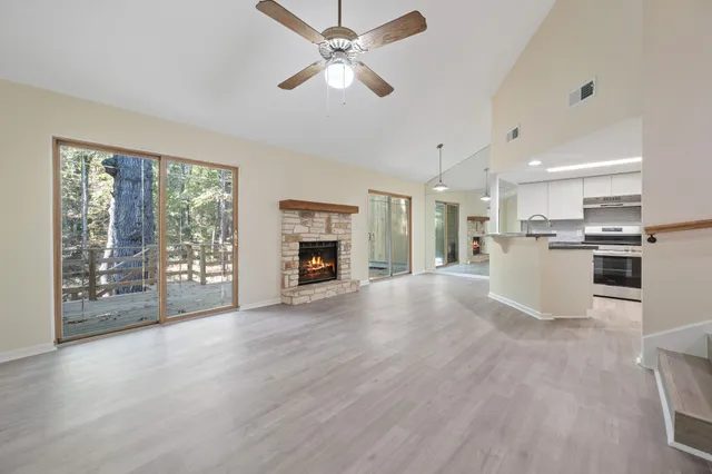 $200,000 | 94 Villa Way, Coldspring, TX 77331