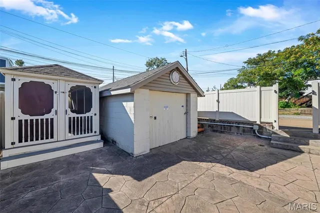 $325,000 | 5408 Magnolia Avenue, St. Louis, MO 63139