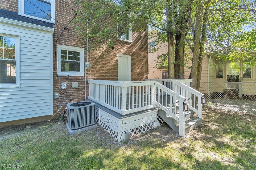 3738 Bainbridge Road Cleveland Heights, OH 44118 - Photo 30 of 31