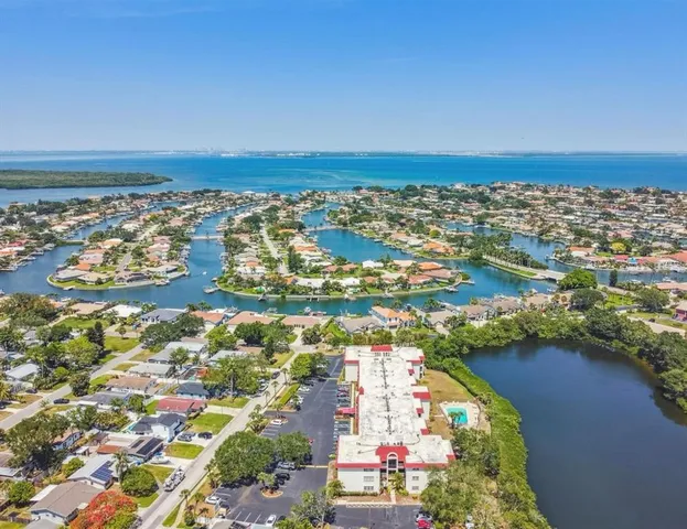 $109,900 | 1860 Massachusetts Avenue Northeast, Unit 102, St. Petersburg, FL 33703