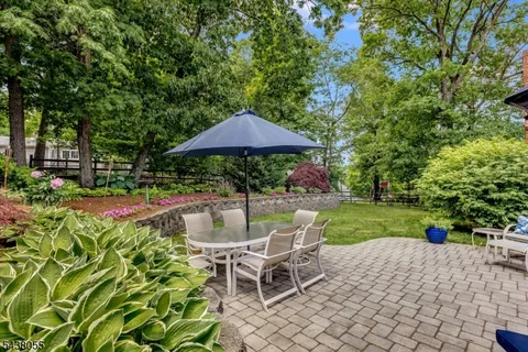 $1,250,000 | 83 Brookside Terrace, North Caldwell, NJ 07006