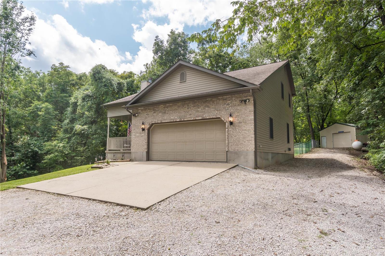 7227 D Road Waterloo, IL 62298 - Photo 6 of 46