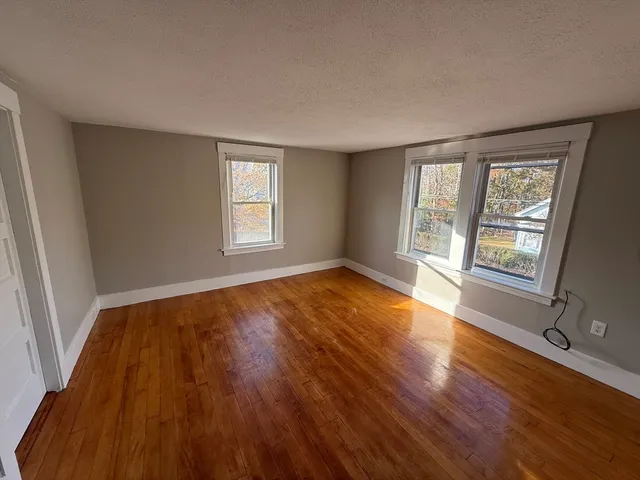 $2,000 | 306 Franklin Road, Unit 2, Fitchburg, MA 01420