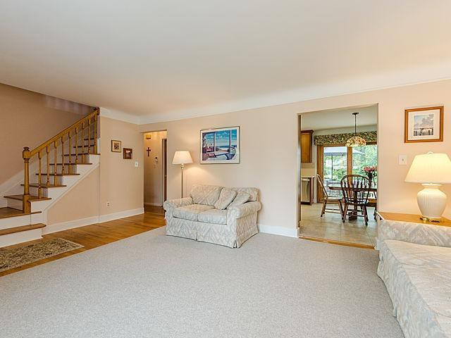 2736 Manchester Road Ann Arbor, MI 48104 - Photo 6 of 46 Photo 6