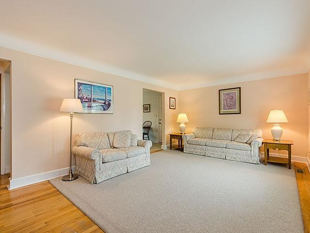 2736 Manchester Road Ann Arbor, MI 48104 - Photo 7 of 46 Photo 7