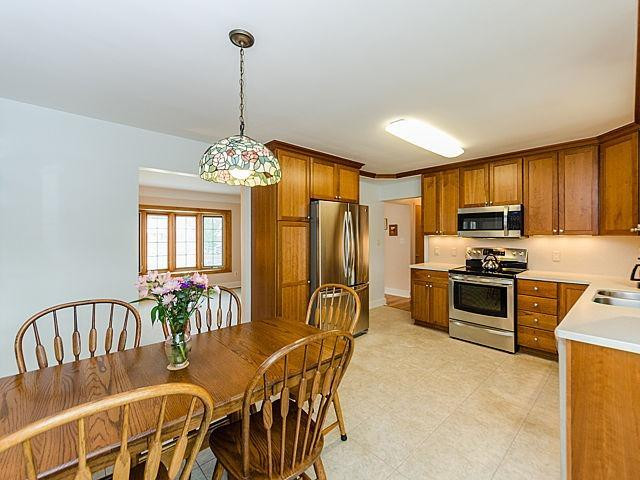 2736 Manchester Road Ann Arbor, MI 48104 - Photo 10 of 46 Photo 10