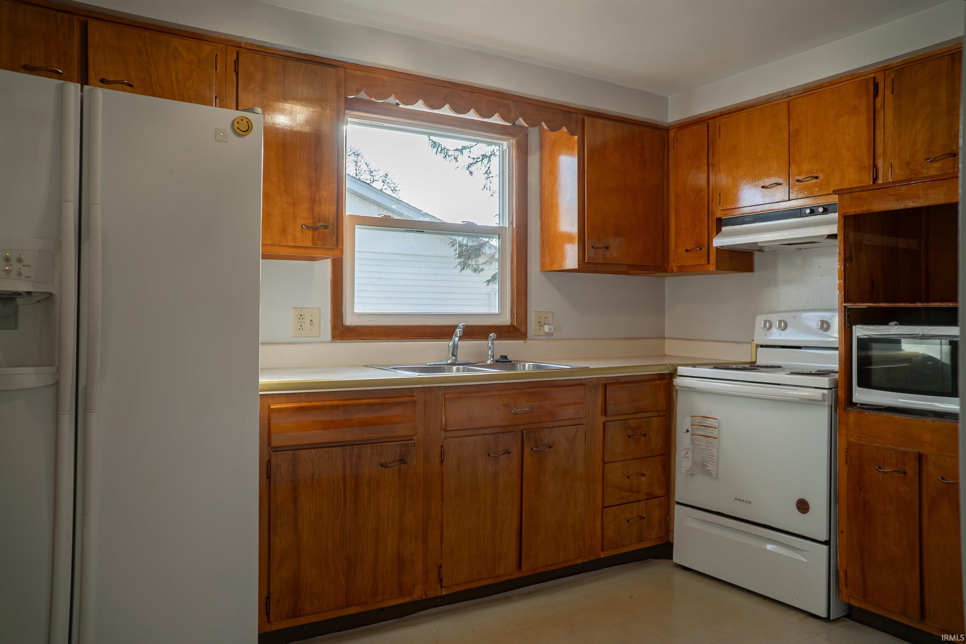 2929 Andre Lane Fort Wayne, IN 46806 - Photo 18 of 35