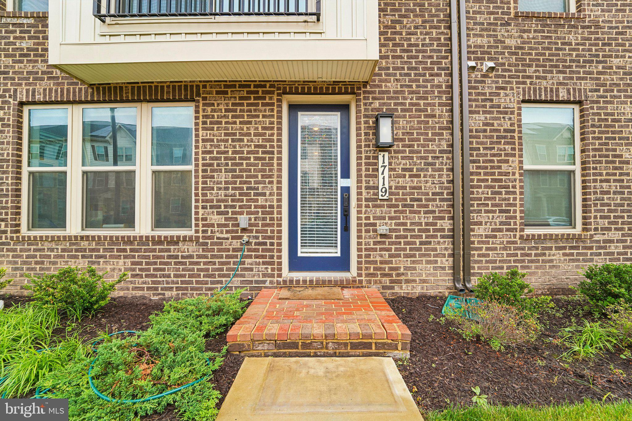 1719 Mill Branch Drive Laurel, MD 20708 - Photo 4 of 38