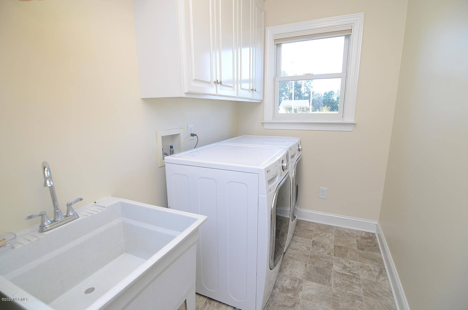 4343 Wiggins Mill Road Wilson, NC 27893 - Photo 18 of 25 Laundry Room