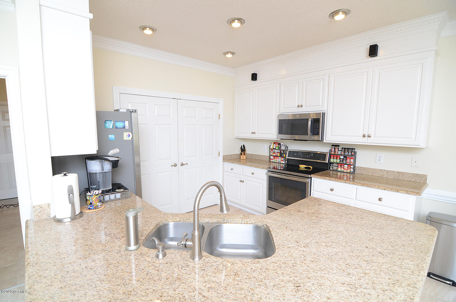 4343 Wiggins Mill Road Wilson, NC 27893 - Photo 6 of 25 Kitchen