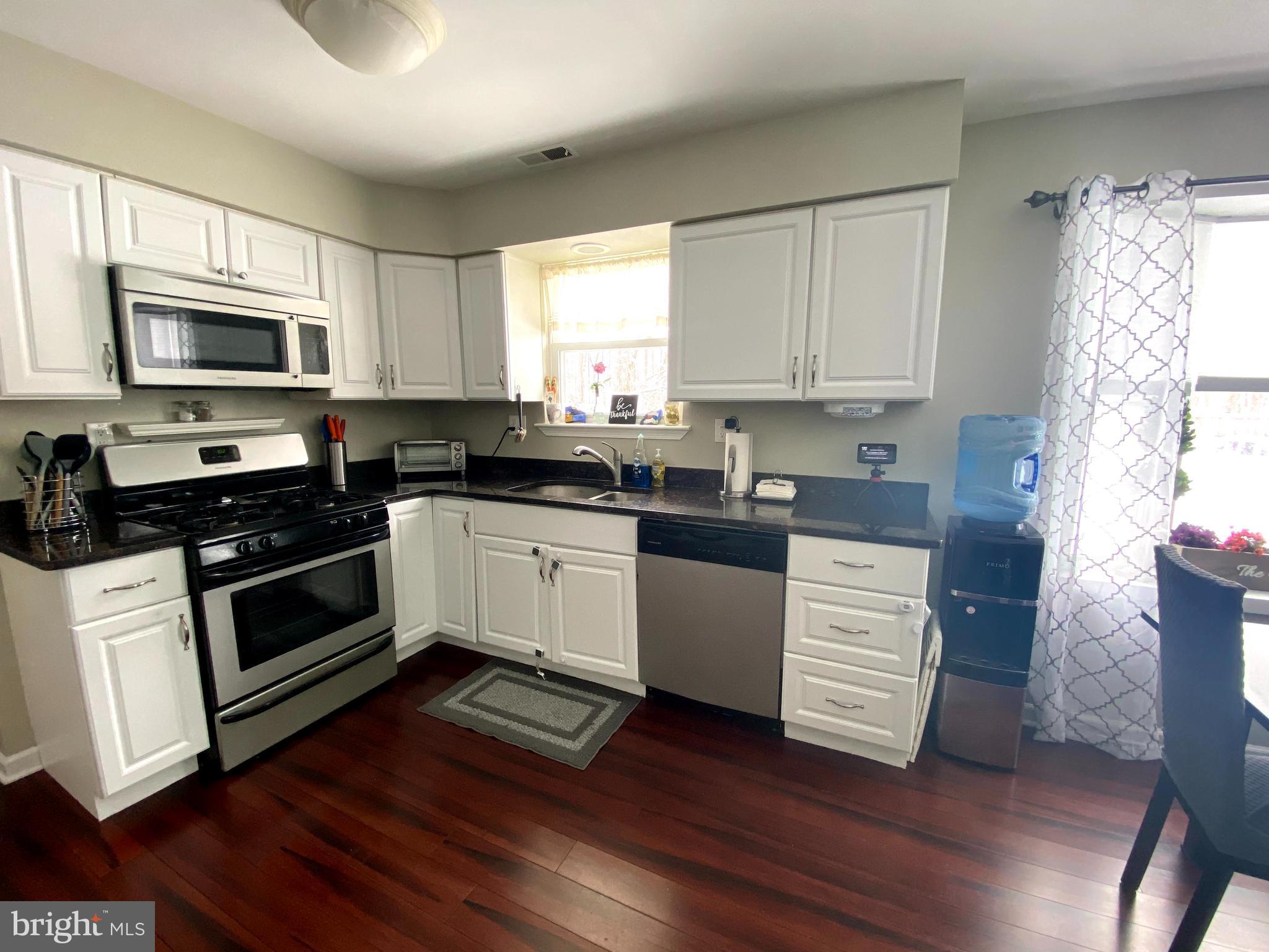 33 Edinburgh Road Blackwood, NJ 08012 - Photo 14 of 33 Gallery Image 14
