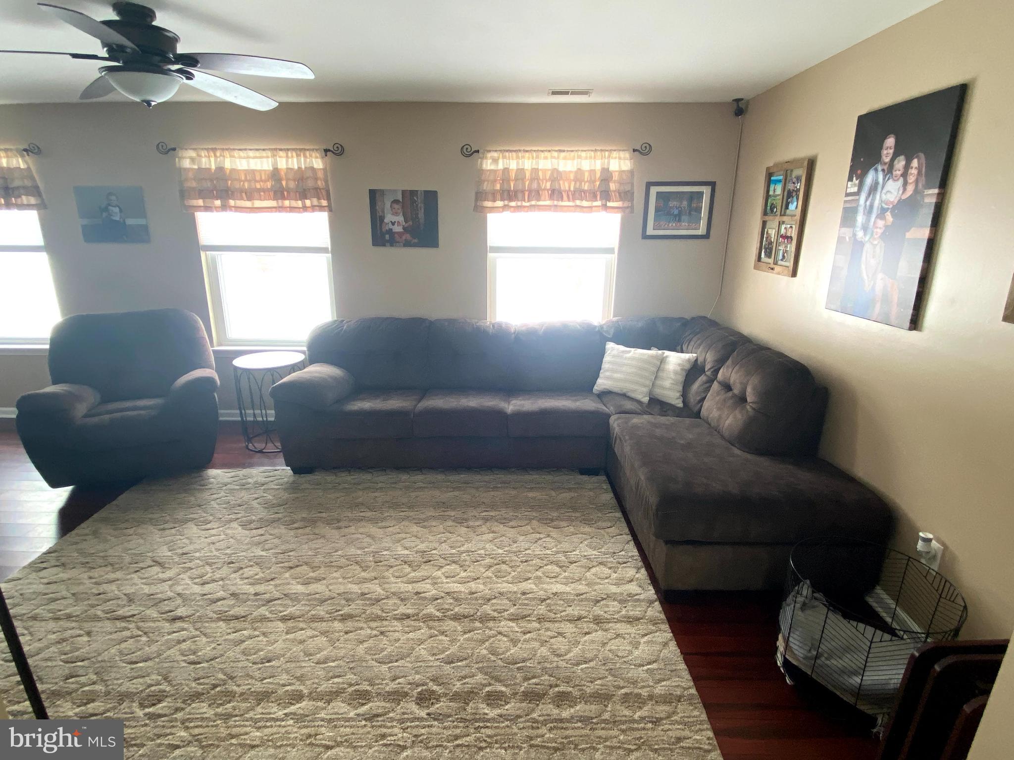 33 Edinburgh Road Blackwood, NJ 08012 - Photo 7 of 33 Gallery Image 7